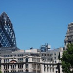 Moderne und historische Bauten prägen das Londoner Stadtbild