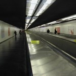 Rolltreppe in der Pariser Métro