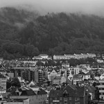 Nebel über Bergen (Norwegen)