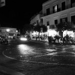 Fußgängerzone in Ischia Porto bei Nacht