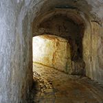 Durchgang in der Alten Festung in Korfu Stadt