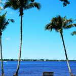 Blick auf den Caloosahatchee River von Henry Fords Winterresidenz in Fort Myers (Florida)