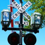 Signalschild einer Eisenbahnkreuzung in Amelia Island (Florida)